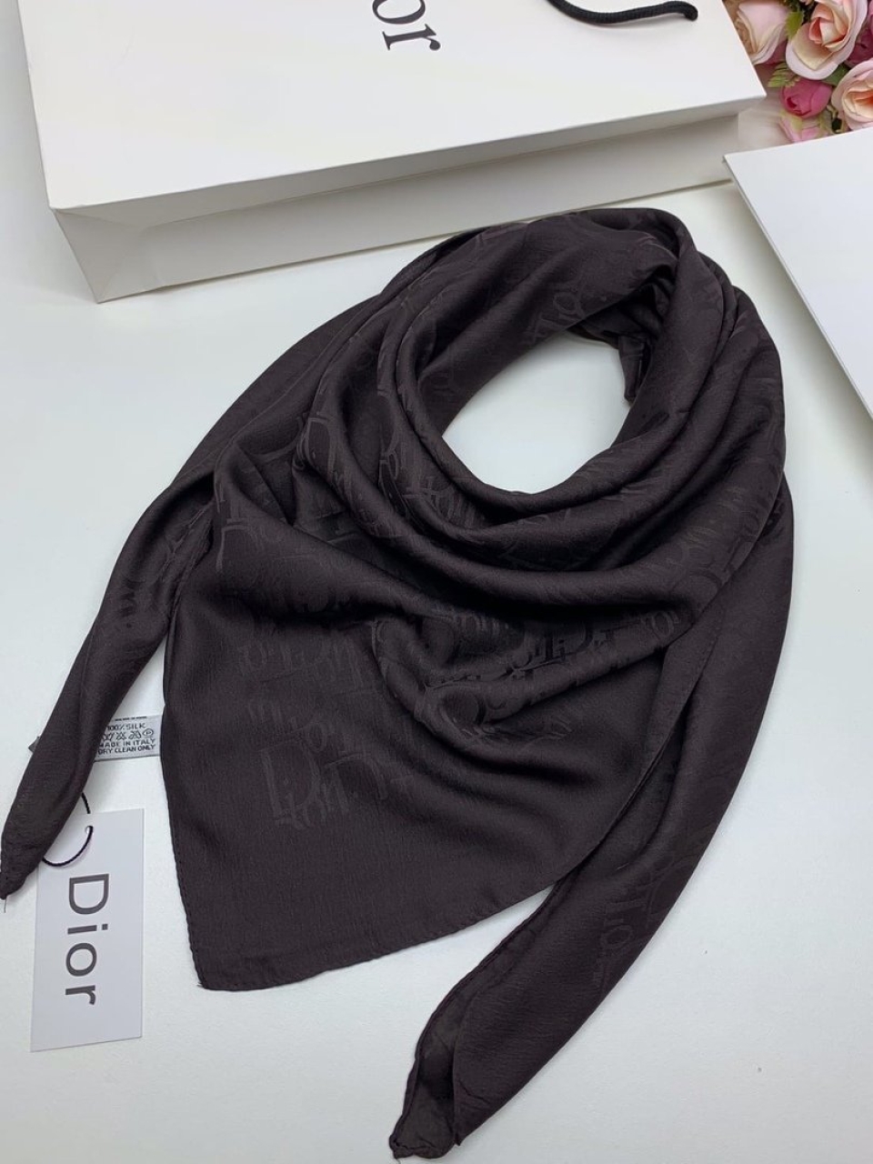 Платок Christian Dior